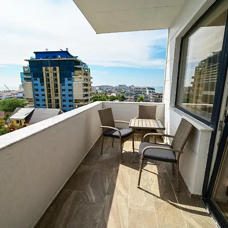 Bavaro 77 Apartmán Năvodari